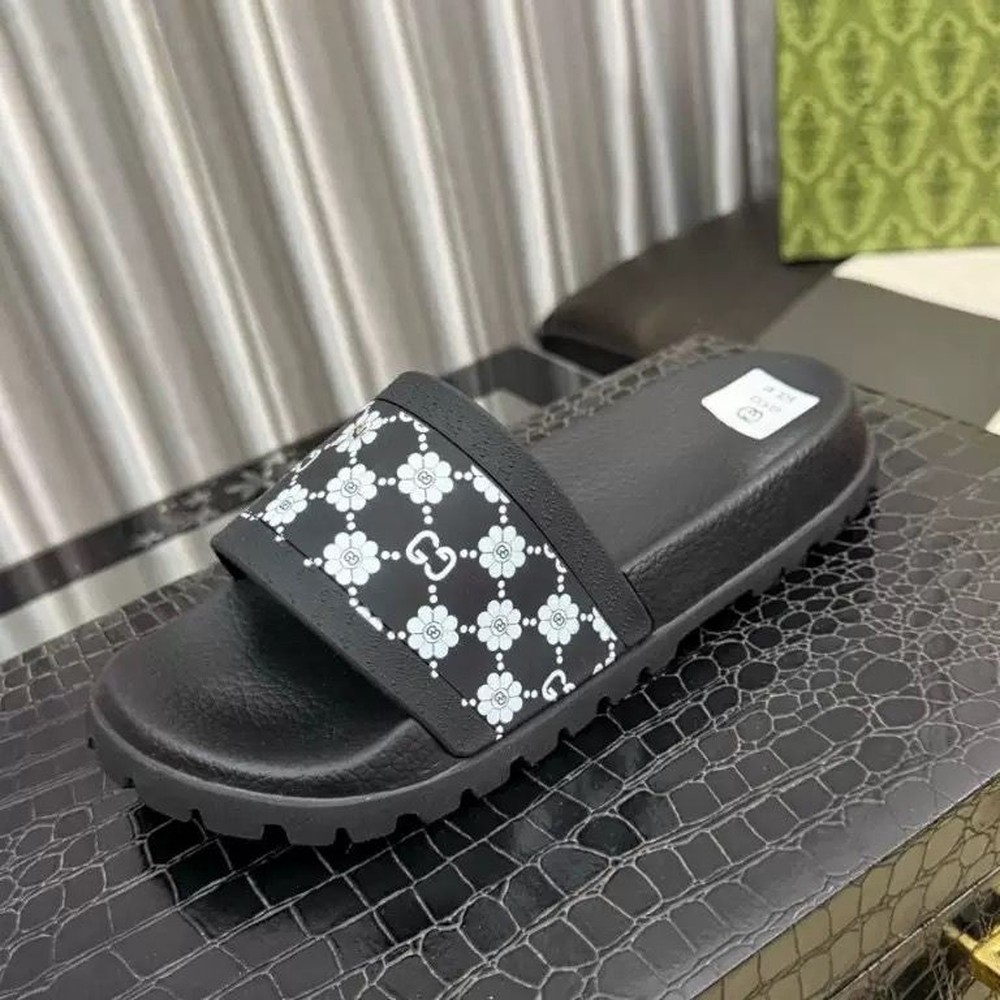 Gucci GG Slide Black GG Flower
