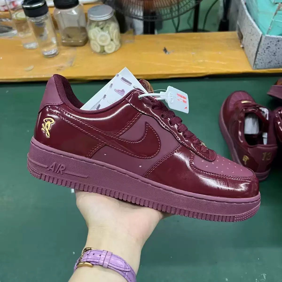 Nike Air Force 1 Low Burgundy Patent / Gold